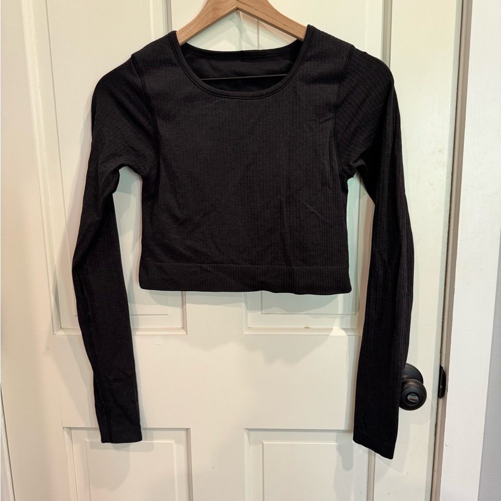 lululemon athletica Black Long Sleeve Built In Bra